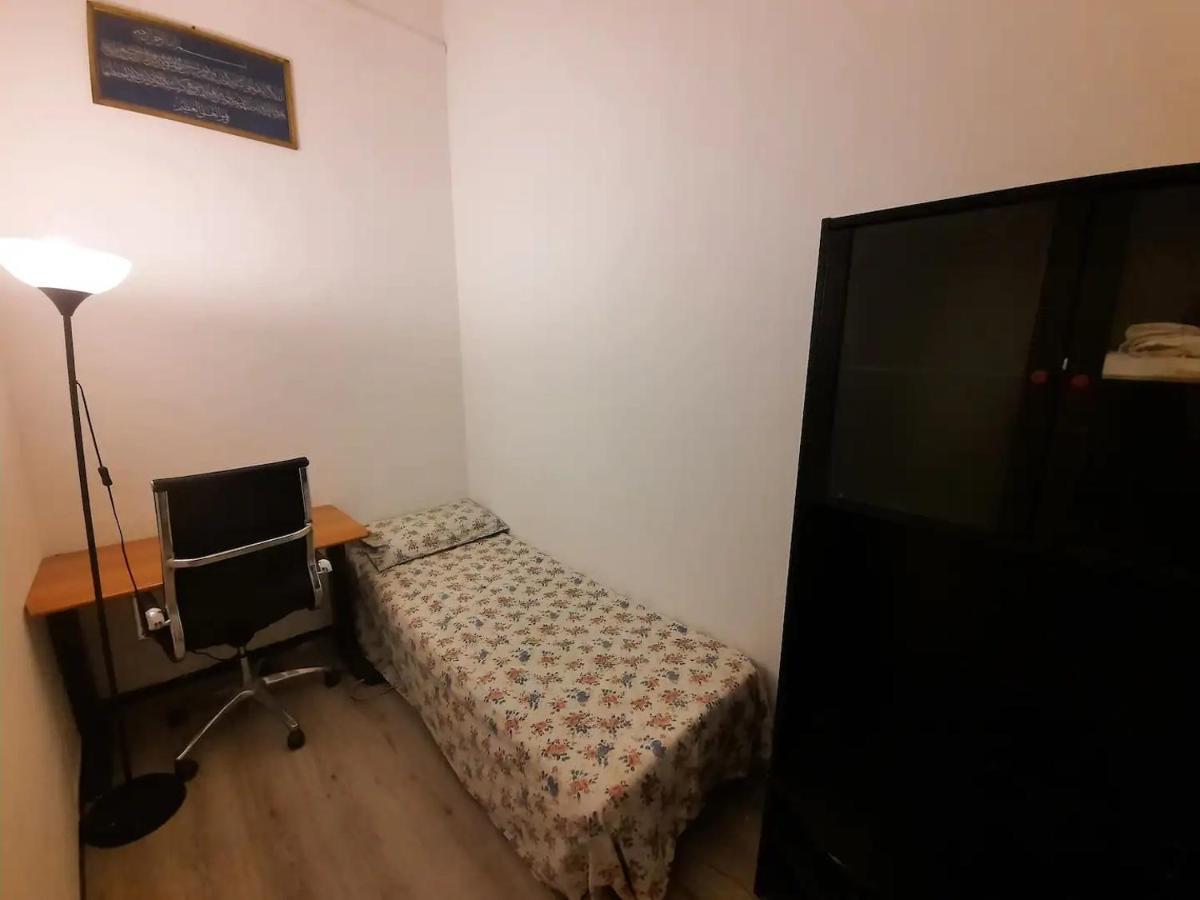 Nice And Quiet Accommodation In The City Center Milán Exteriér fotografie